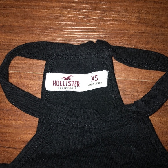 ✖️SOLD✖️ NWOT - Hollister Crop top - Picture 3 of 5
